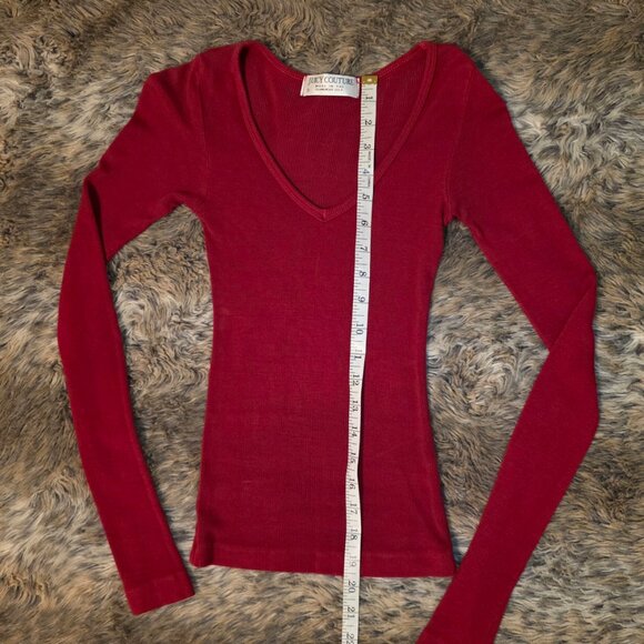 Juicy Couture red long-sleeve ribbed v-neck tee S - Picture 5 of 5